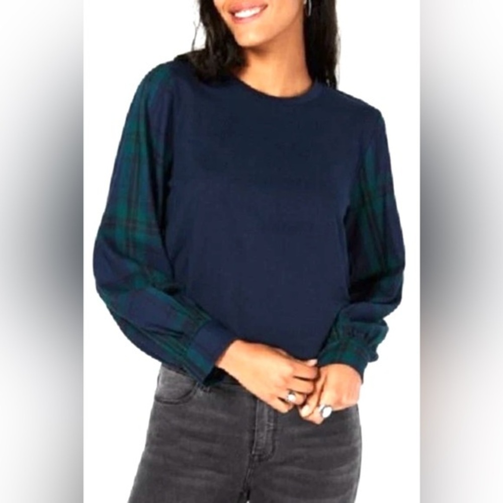 Seven Sisters NWT Sz M, Mixed Media Navy and Green Plaid Sleeve Top